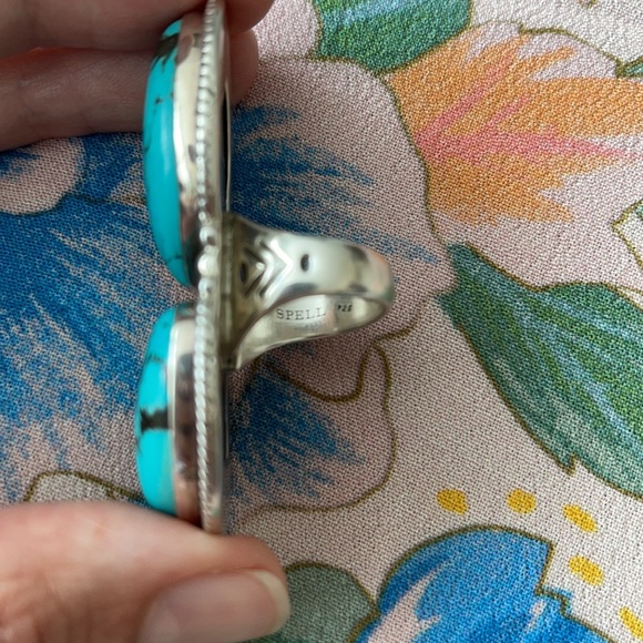 💙Spell💙 - Two Sisters Ring - Picture 6 of 6